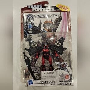 Brand new TRANSFORMERS GENERATIONS IDW Deluxe Class WINDBLADE with Comic